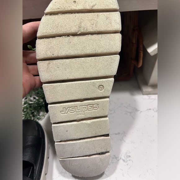 J Slides Baha Sandal Black Leather Gold and Silver Hardware Woman’s Size 7 - Picture 5 of 5